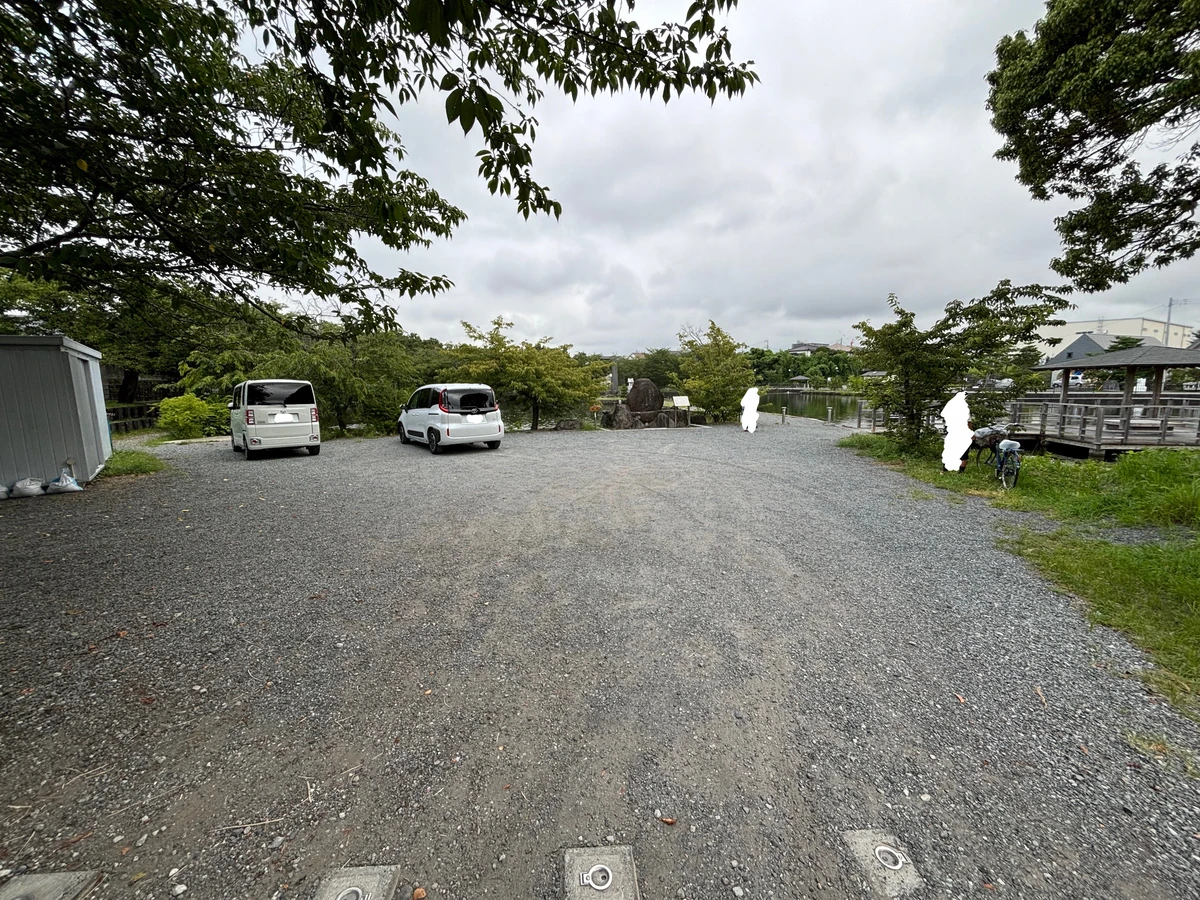丸池駐車場