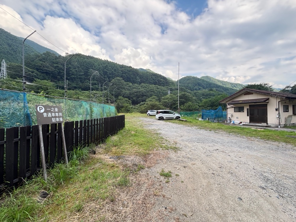 一之釜の無料駐車場
